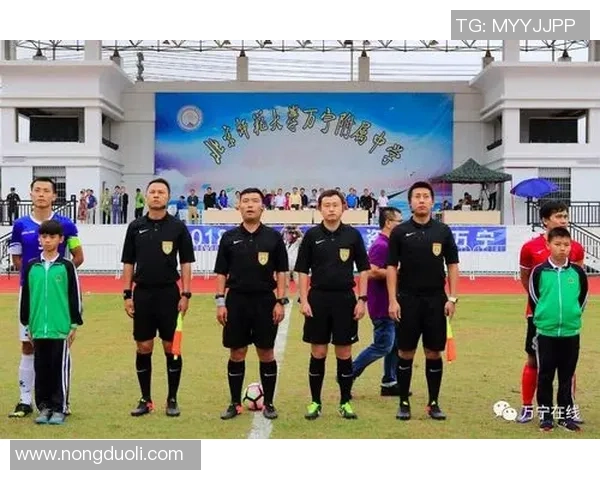 李敏独家揭秘:深入解析足球技巧与战术心得分享 李敏独家揭秘:深入解析足球技巧与战术心得分享